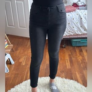 Black Jeans